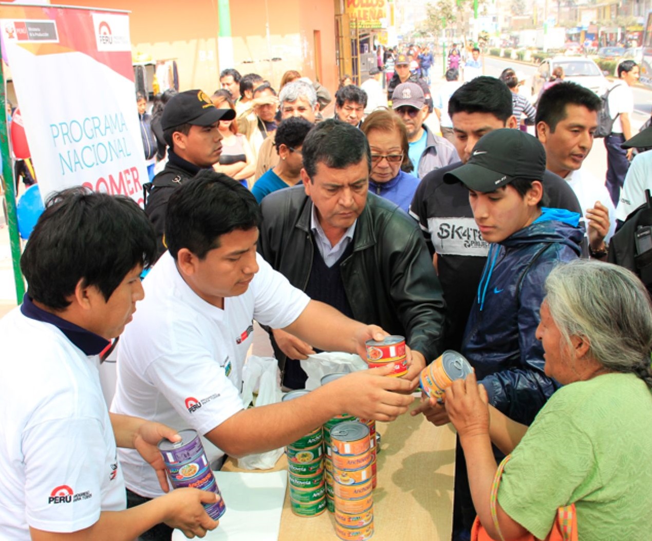 Llegó a Comas promoción “Conservas Peruanas en tu Mesa”, que fomentará el consumo de pescado entre nuestros vecinos.