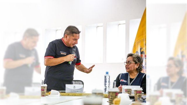 ALCALDE TOMÓ JURAMENTO COMO PRESIDENTE DEL COMITÉ DE SALUD EN EL DISTRITO DE COMAS