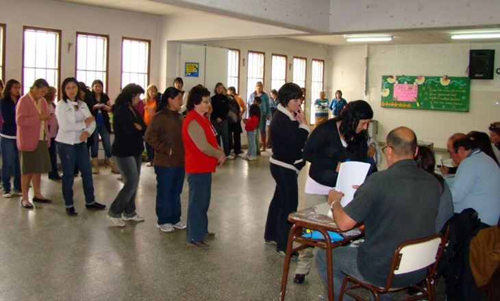 Alcalde Raúl Diaz Pérez juramentará a miembros de juntas vecinales comunales del distrito de Comas.