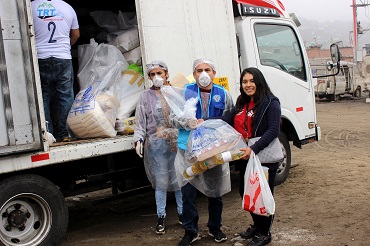 MUNICIPALIDAD DE COMAS CONTINUA EN REPARTO DE CANASTAS A SECTORES MÁS NECESITADOS
