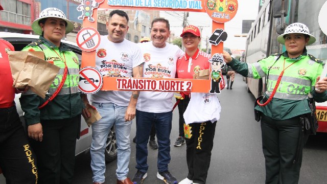 ALCALDE DE COMAS Y PNP TRANSITO CERRARON CON ÉXITO LA SEMANA DE LA SEGURIDAD VIAL EN COMAS