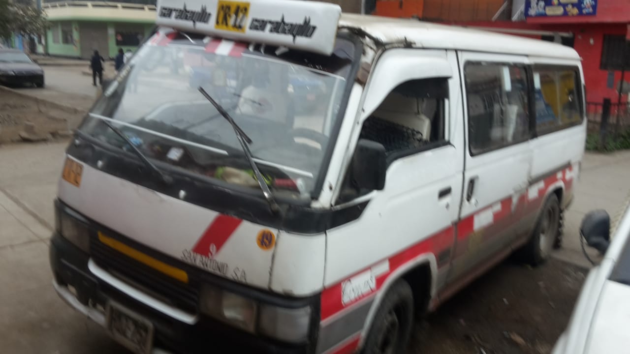 Atropellan a inspector de tránsito en Comas.